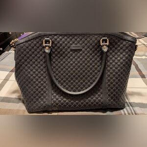 Gucci GG Soft Microguccissima Dome
Satchel Bag black